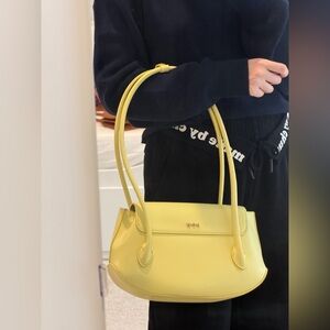House Of Want Chic Yellow Shoulder Bag